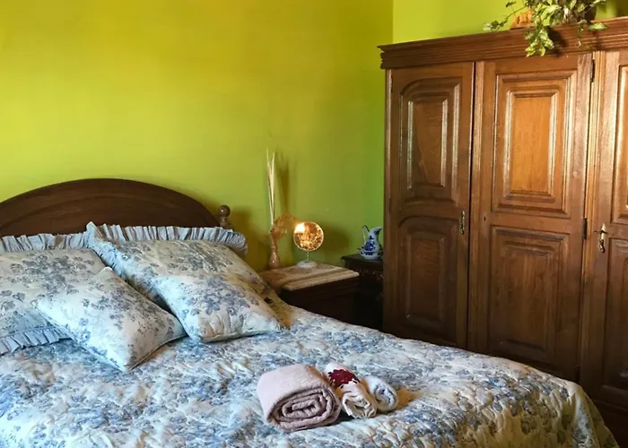 Casa De Campanha Chez Irene Nyaraló Corticeiro de Cima