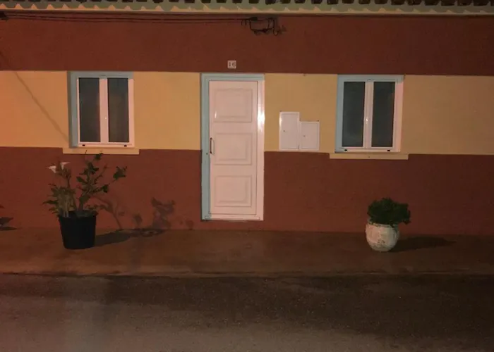 Nyaraló Casa De Campanha Chez Irene *